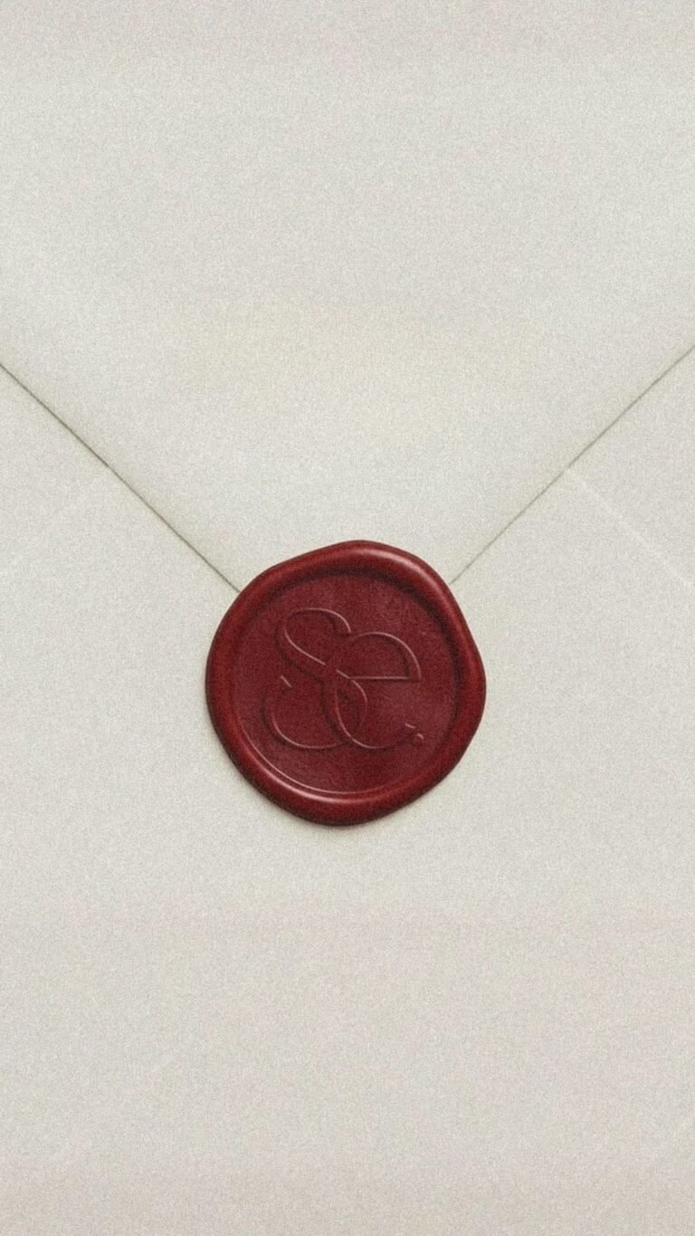 Instagram post from sileynacreative. This post is in position 1.